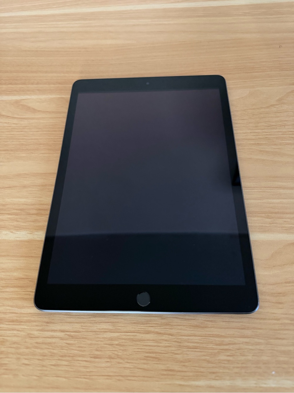 Apple iPad 10.2 in Wi‑Fi Tablet - Gray, 64GB Storage Capacity